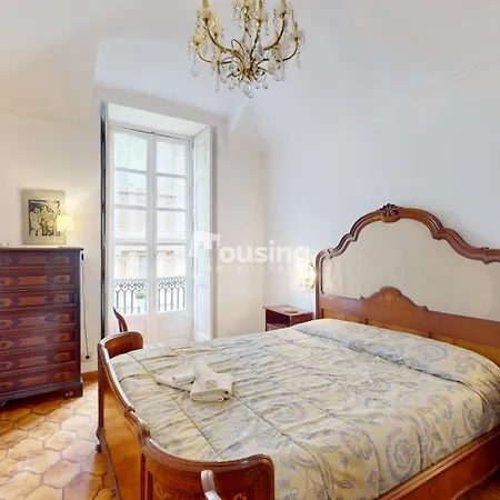 The Mole - L'essenza! Turim